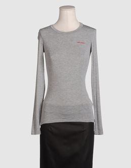 Confronta prezzi Dsquared2 topwear t-shirt maniche lunghe su yoox.com