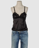 Comparez les prix D&g - tops - tops sur yoox.com