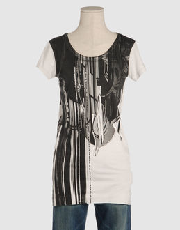  - tops - t-shirts manches courtes - sur yoox.com