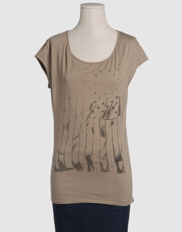 0044 TOPWEAR Short sleeve t shirts on YOOXCOM