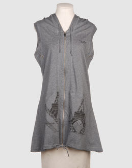  - tops - t-shirts sans manches - sur yoox.com