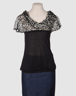 MOSCHINO CHEAPANDCHIC - Women - TOPS & TEES - Short sleeve t-shirts on YOOX.COM