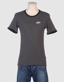 COMBO - TOPS - T-shirts manches courtes sur YOOX.COM