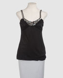 Comparez les prix Armand basi - tops - tops sur yoox.com