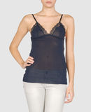 Comparez les prix Vanda catucci - tops - tops sur yoox.com