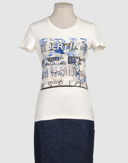 Versace Jeans Couture :  - TOPS - T-shirts manches courtes