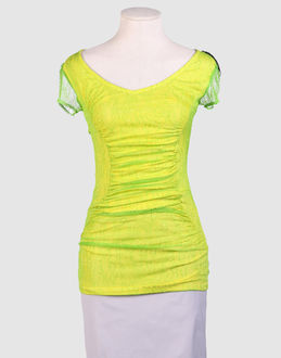 - tops - t-shirts manches courtes - sur yoox.com