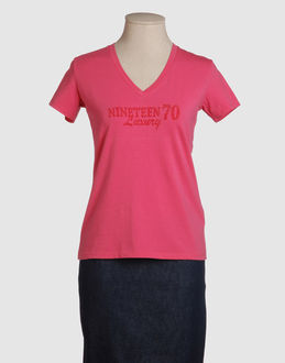 19.70 NINETEEN SEVENTY 19.70 NINETEEN SEVENTY - CAMISETAS Y TOPS - Camisetas de manga corta