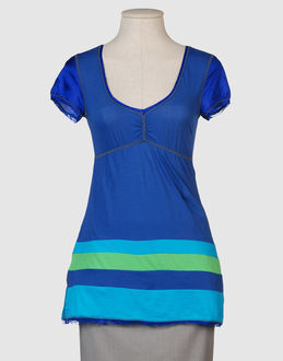 - tops - t-shirts manches courtes - sur yoox.com