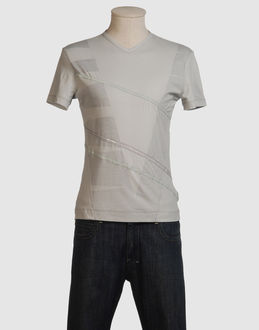  - tops - t-shirts manches courtes - sur yoox.com