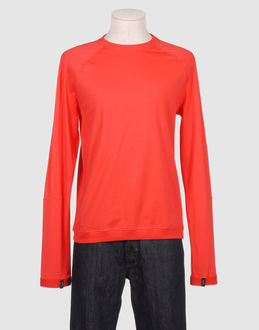  - tops - t-shirts manches longues - sur yoox.com