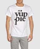 A QUESTION OF - TOPS - Kurzärmlige T-Shirts bei YOOX.COM