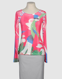 CUSTO BARCELONA - TOPS - Lang�rmlige T-Shirts - bei YOOX.COM