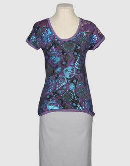CUSTO BARCELONA - TOPS - Kurz�rmlige T-Shirts - bei YOOX.COM