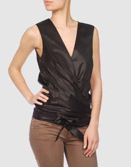 KRIS VAN ASSCHE - TOPS - Tops - sur YOOX.COM