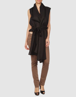 KRIS VAN ASSCHE - TOPS - Tops - sur YOOX.COM