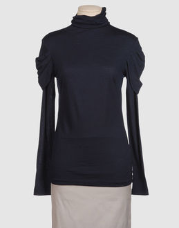 VICTOR VICTORIA - TOPS - Lang�rmlige T-Shirts - bei YOOX.COM