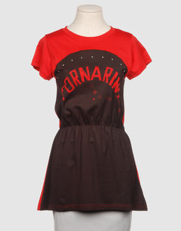 FORNARINA - TOPS - Kurzärmlige T-Shirts - bei YOOX.COM