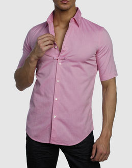 DSQUARED2 - メンズ - シャツ - 半袖シャツ on YOOX.COM