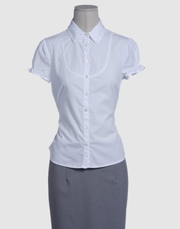 DKNY JEANS - CHEMISES - Chemises  manches courtes - sur YOOX.COM