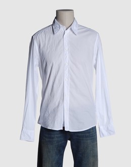 Cloth - Button closing - Boning -