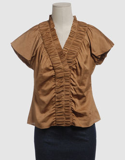 PRADA - CHEMISES - Chemises  manches courtes - sur YOOX.COM