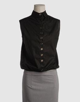 Confronta prezzi Aquascutum camicie camicie senza maniche su yoox.com