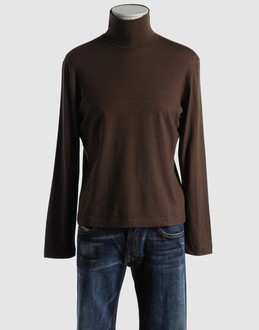 T-SKIN - MAILLE - Pulls � col roul� sur YOOX.COM