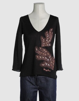 DKNY JEANS - Women - SWEATERS - Long sleeve sweaters on YOOX.COM
