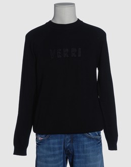 Light-weight jumper - Embroidered logo -
