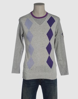 Jersey - Light-weight knit - Raw cut - Logo details -