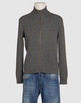 Confronta prezzi Prada maglieria cardigan su yoox.com