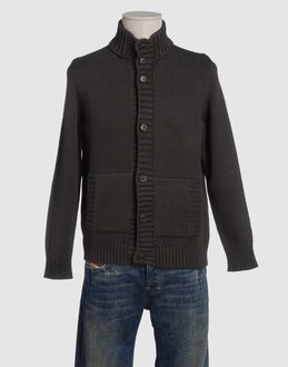 Confronta prezzi C.p. company maglieria cardigan su yoox.com