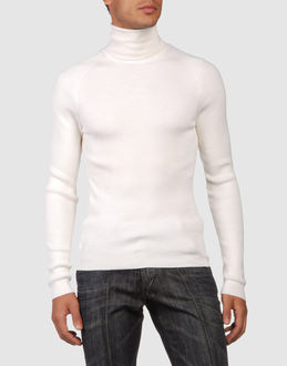 Confronta prezzi Gucci maglieria maglie collo alto su yoox.com