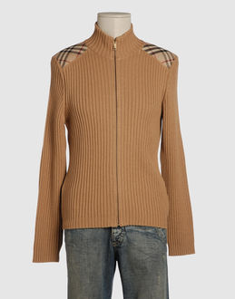 Confronta prezzi Burberry maglieria cardigan su yoox.com