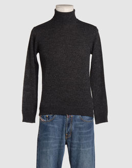 Confronta prezzi Calvin klein jeans maglieria maglie collo alto su yoox.com