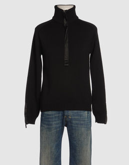 Confronta prezzi Versace maglieria maglie collo alto su yoox.com