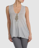 AMBRE BABZOE - STRICKWAREN - Ärmellose Pullis bei YOOX.COM