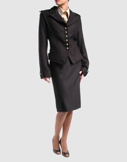Kost�me - F�R - - YVES SAINT LAURENT -