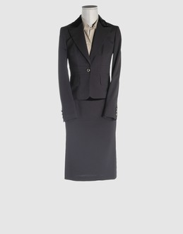 Kost�me - F�R - - D&G -