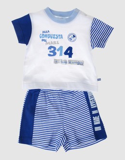 MIRTILLO COMPLETI Completini con shorts su YOOX.COM