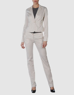 Kost�me - C�N�C� COSTUME NATIONAL - BEI YOOX.COM