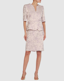 Armani Collezioni   Tailleurs