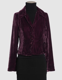 Velvet - 4 buttons - Lined interior - Half-belt -