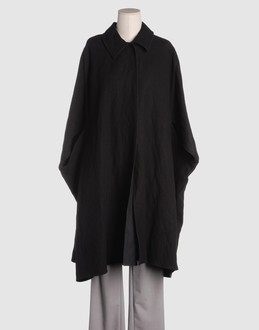 Confronta prezzi Lanvin capispalla mantelle su yoox.com