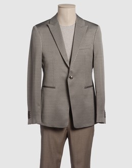 EMPORIO ARMANI CAPISPALLA Giacche su YOOX.COM