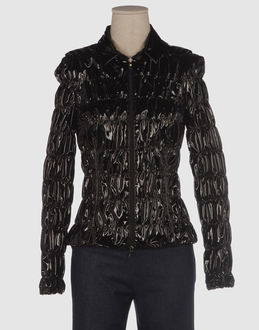 Confronta prezzi Prada sport capispalla giubbotti su yoox.com