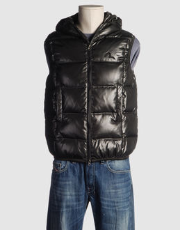 EVISU EU ED CAPISPALLA Piumini su YOOXCOM EVISU EU ED CAPISPALLA Piumini su YOOXCOM