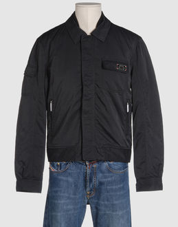 Confronta prezzi Moschino jeans capispalla giubbotti su yoox.com