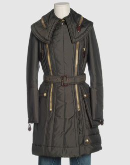 Confronta prezzi Burberry capispalla giacconi su yoox.com